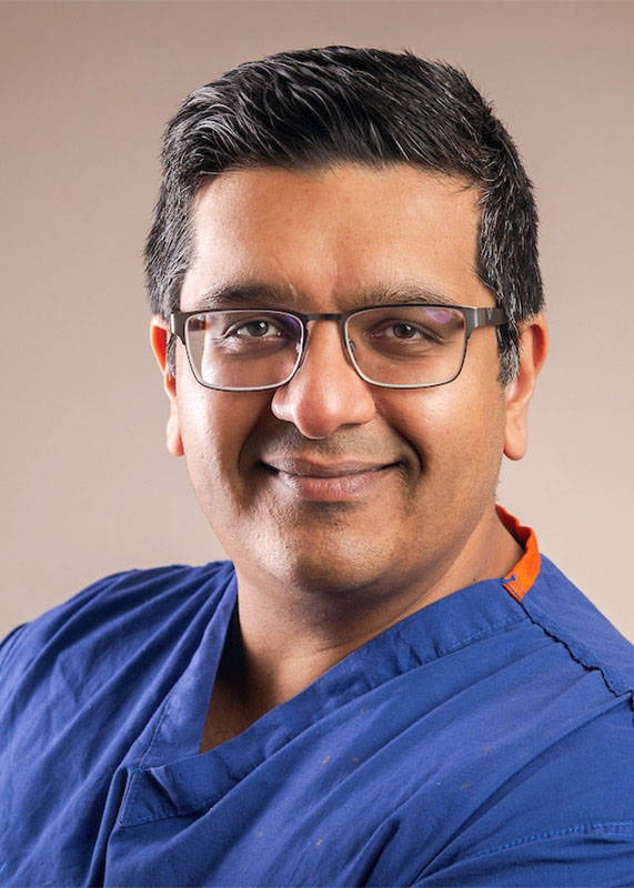 Mr Amit Kumar Manchester orthopaedic consultant